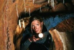 黑暗侵袭在线观看,惊悚深海的生存挑战