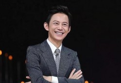 何炅爆料娱乐圈的事,娱乐圈背后的惊人真相