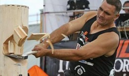 猛男杯最新爆料视频大全,精彩瞬间一网打尽