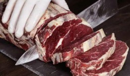 原切牛排爆料怎么做的视频,跟随视频轻松学会美味牛排烹饪技巧