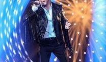 薛之谦爆料杨坤唱歌视频,揭秘幕后精彩瞬间
